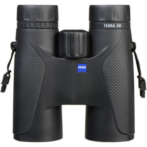 Best Binoculars for Varmint Hunting