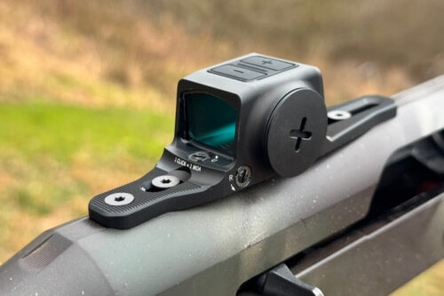 Best Red Dot Sight for Mossberg 590 Mariner